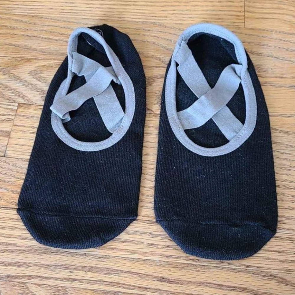 Non slipery yoga socks
